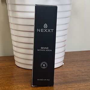 Nexxt NEW Revive Retinol Serum